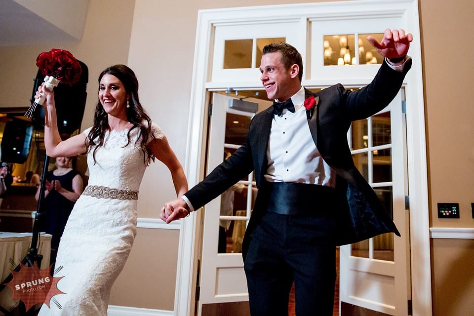 8J3A9498Lindsey_and_Tim_Arrowhead_Golf_Wheaton_by_Sprung_Photo_lweb