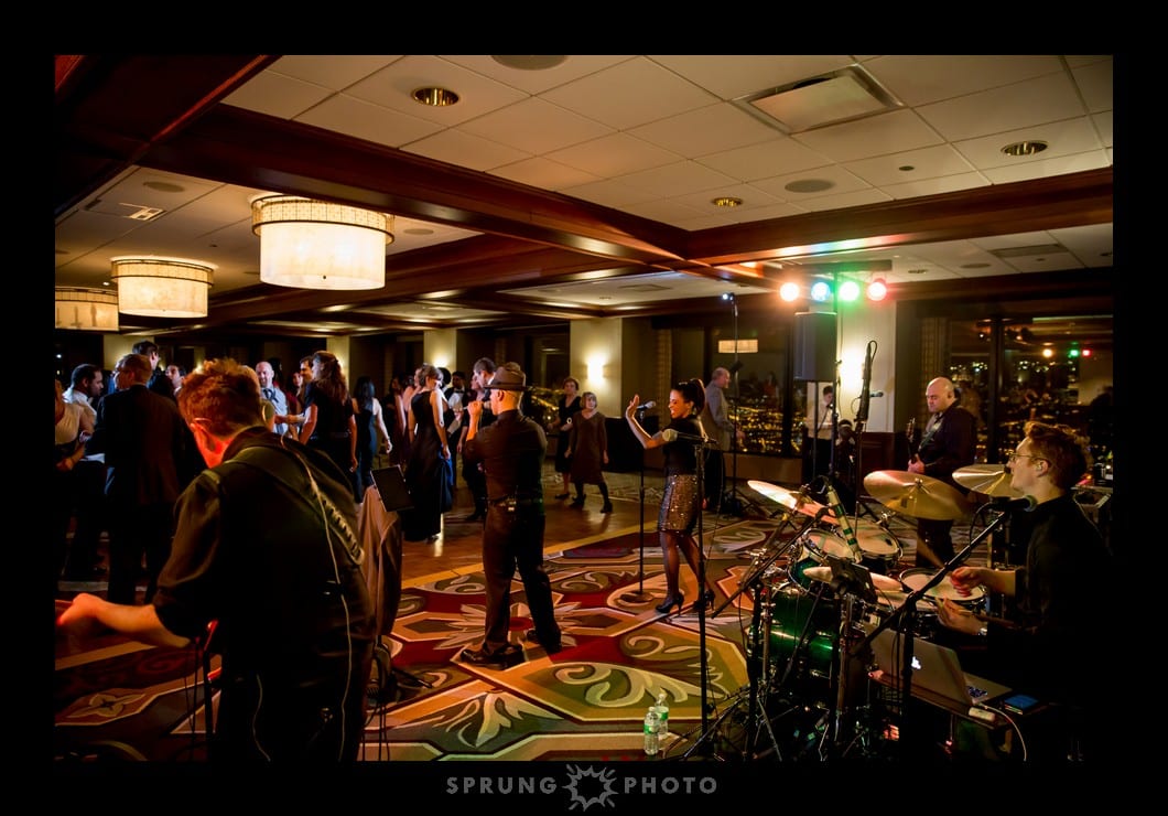 8J3A0736MollyDeep_Metropolitan_Club_Chicago_Wedding_Sprung_Photo_web